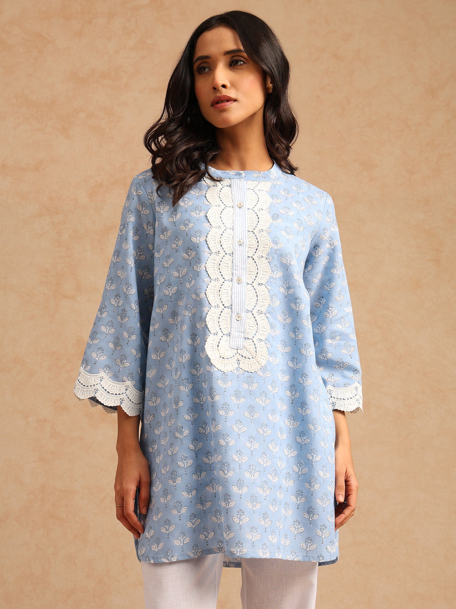Noor Tunic