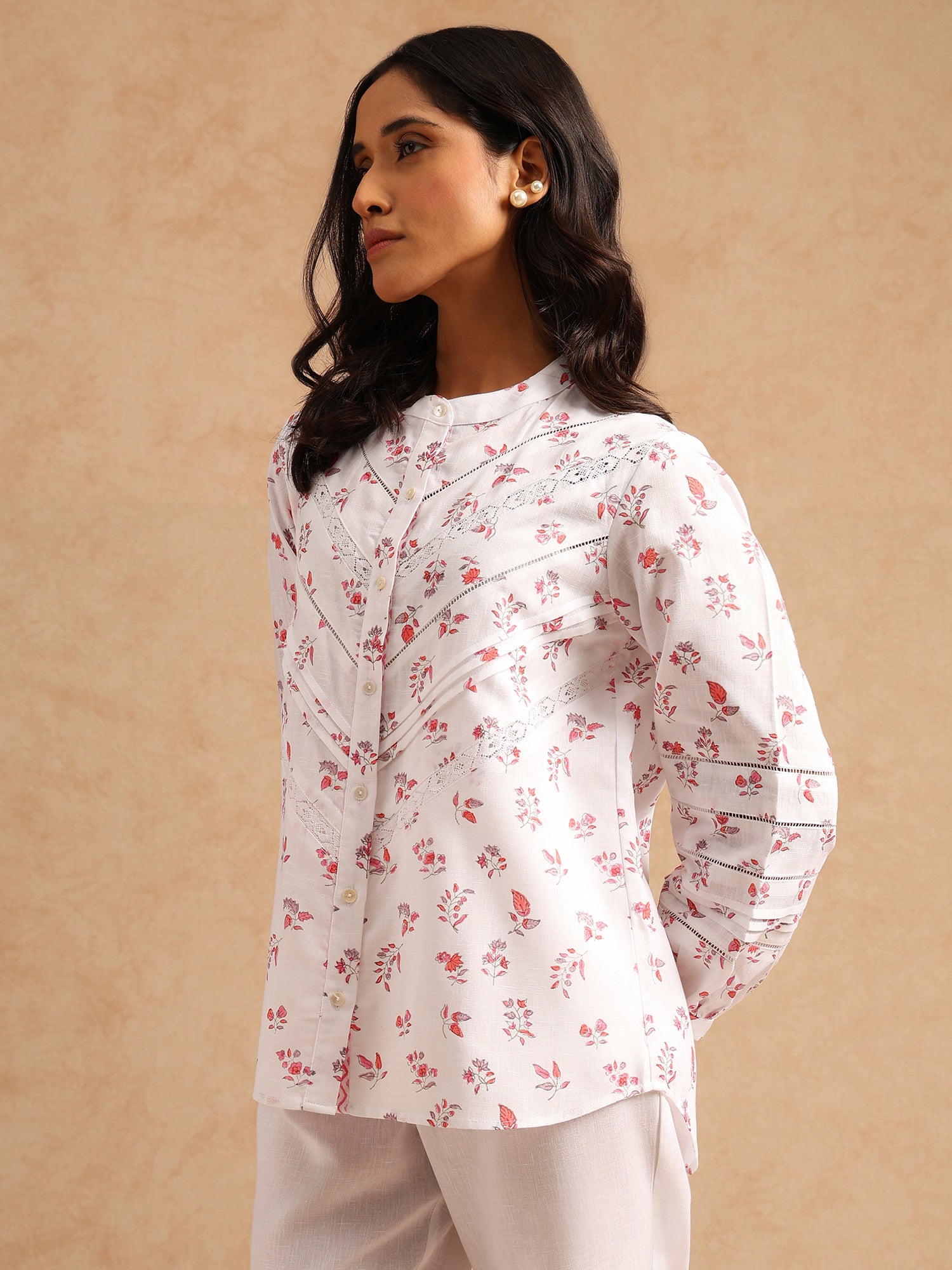 Inaya Top